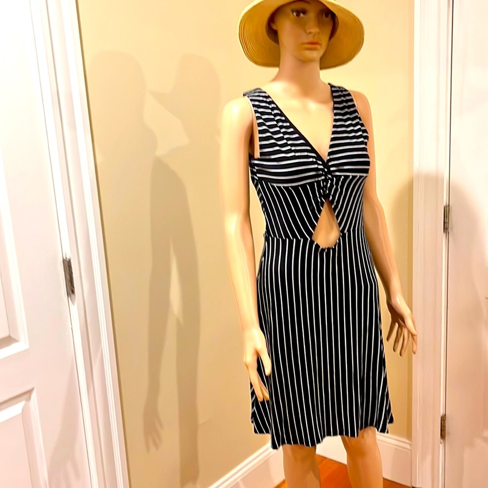 LOFT fun dress